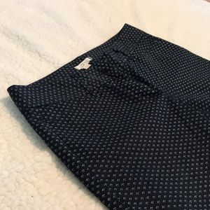 EUC LOFT Marisa Cropped Pant Navy White Print 4